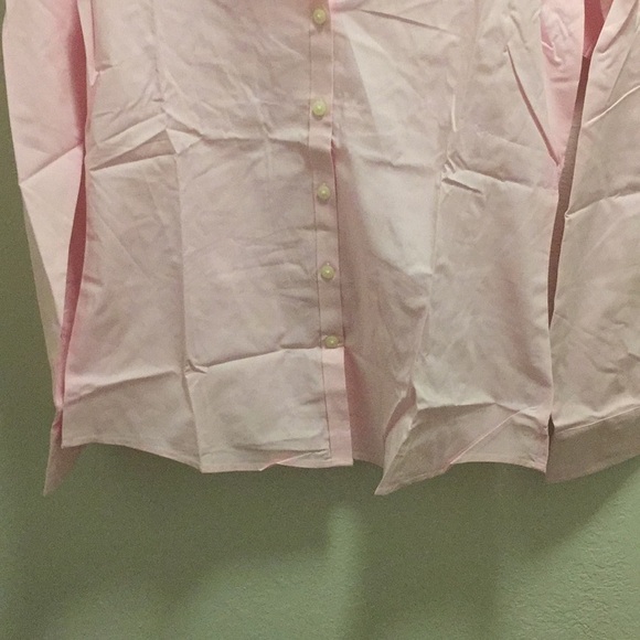Old Navy Pink Button Down Blouse. NWOT - Picture 4 of 6